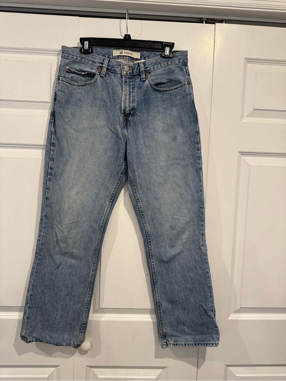 Gap Men's Easy Fit Jeans 31x28 Light Wash Straight Leg 100% Cotton